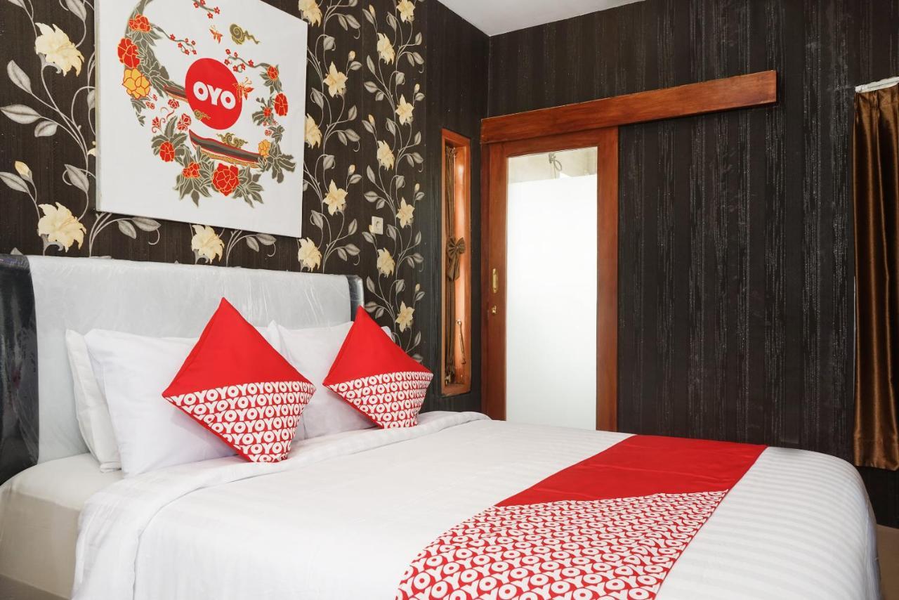 Super Oyo 444 Rafitha Homestay Baturetno Eksteriør bilde